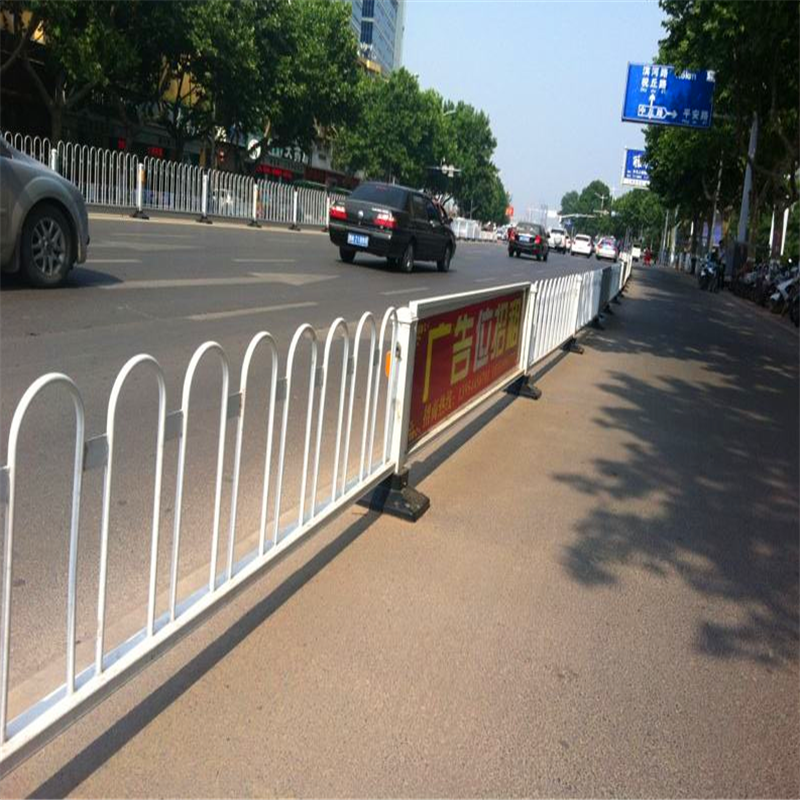 人行道防护栏/道路交通围栏/厂家现货市政护栏
