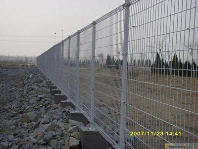 贵州公路护栏网/贵州工厂护栏网